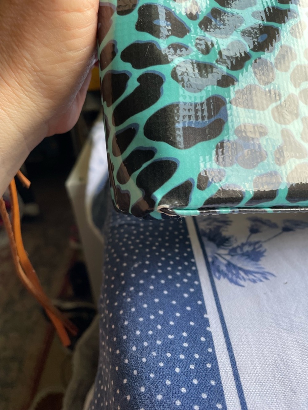 CONSUELA DOWNTOWN CROSSBODY BAG IN BLUE “JAG” LEOPARD PRINT - Picture 13 of 16